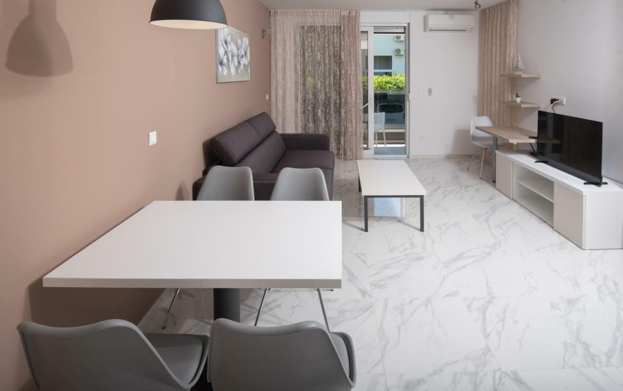 Apartments Adriatic Ποντστράνα Εξωτερικό φωτογραφία