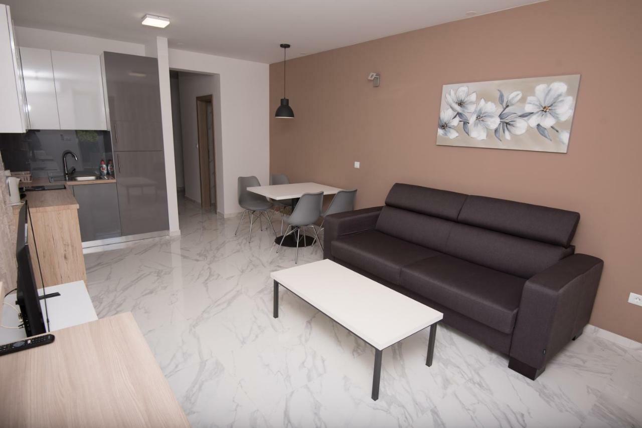 Apartments Adriatic Ποντστράνα Εξωτερικό φωτογραφία