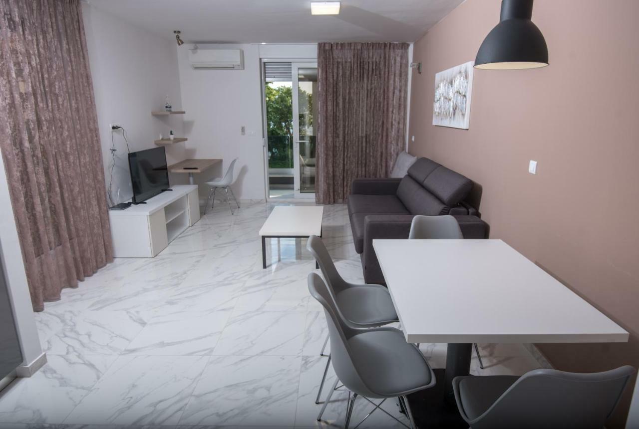 Apartments Adriatic Ποντστράνα Εξωτερικό φωτογραφία